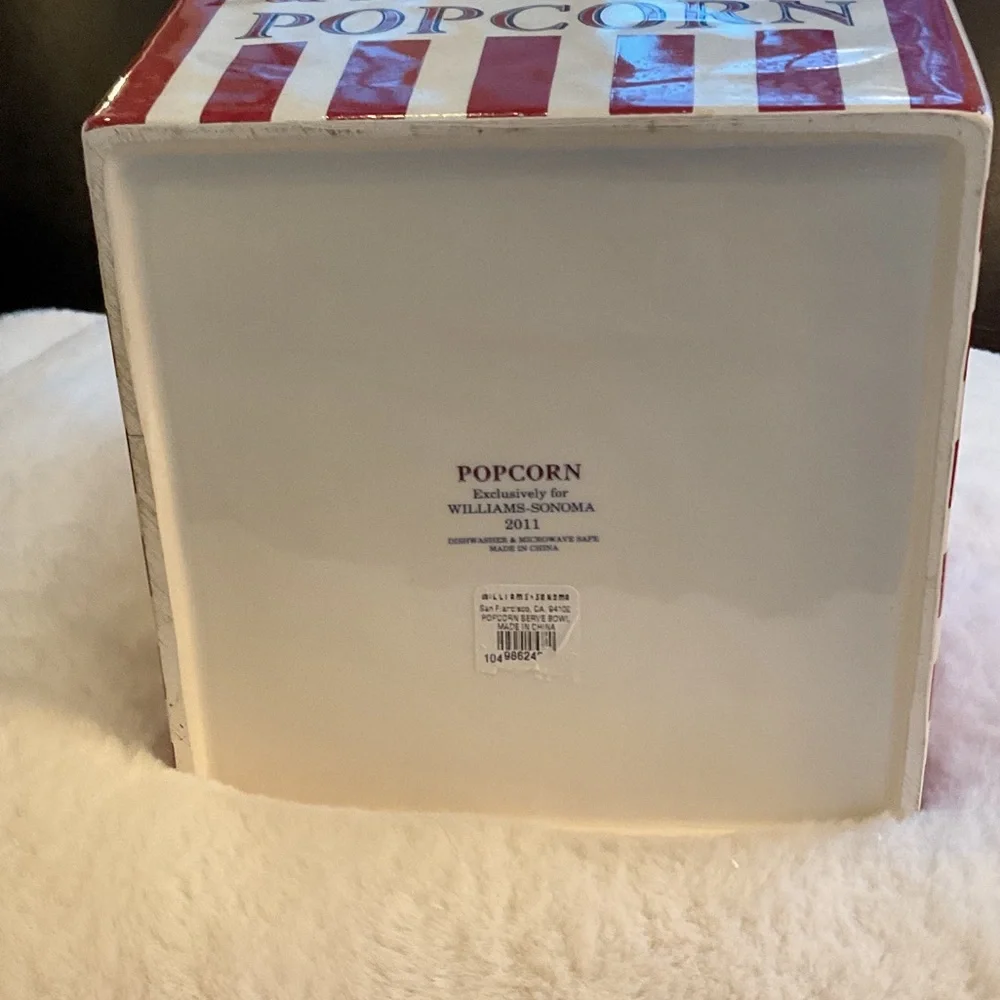 Williams Sonoma Ceramic Popcorn Holder
